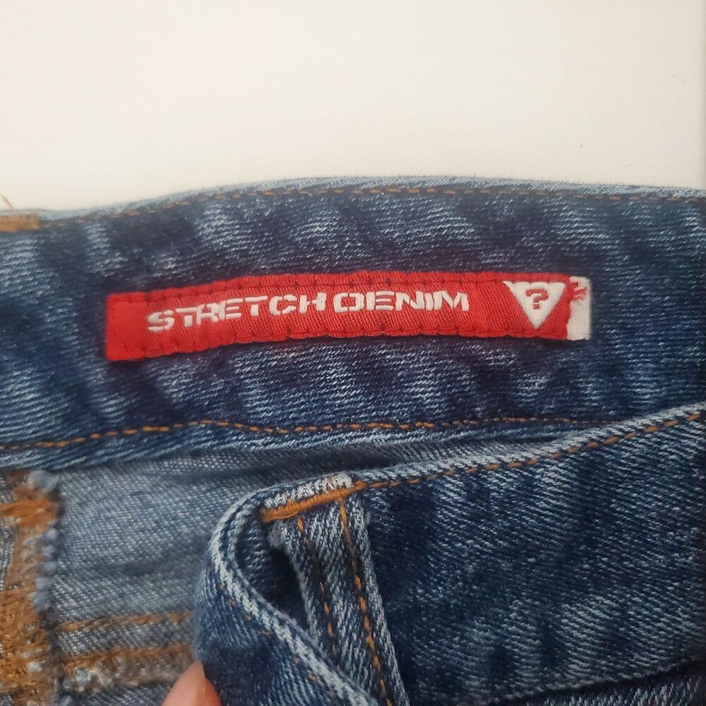 VTG GUESS Women's Jeans Size 34 Medium Wash Seamed Y2K Raw Hem Stretch Cropped - Picture 3 of 12